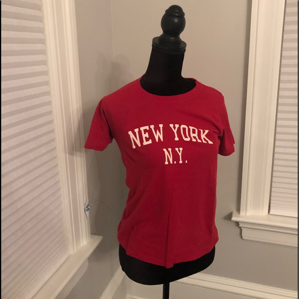 Brandy Melville New York T shirt
